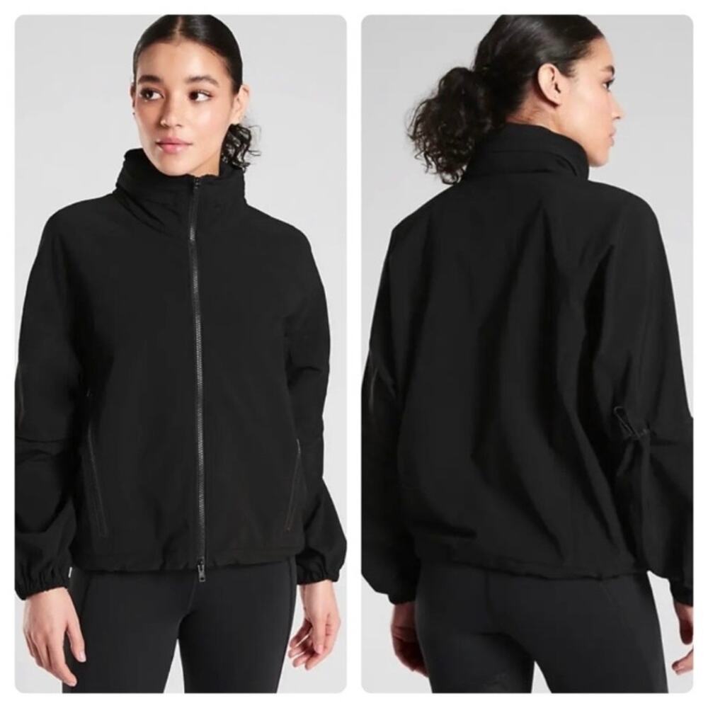 Athleta Black Stay Fly Windbreaker Jacket Hooded Sporty Boxy Fit